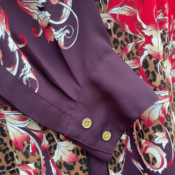 Dana Bachman Blouse. Size 10 - Picture 4 of 9